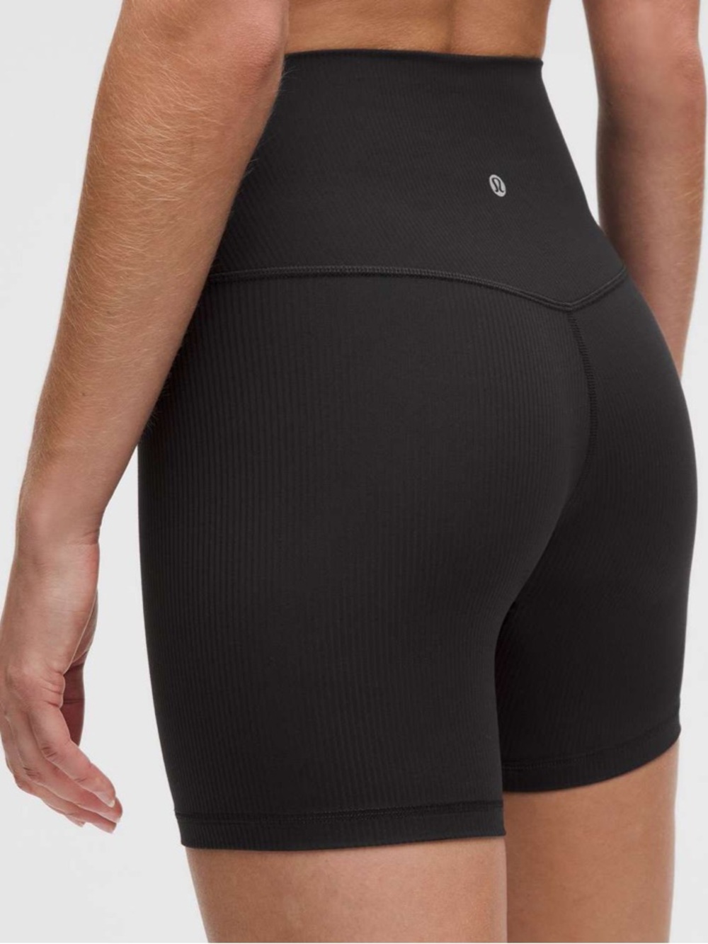 lululemon athletica Align Ribbed High-Rise Shorts 6” Size 6